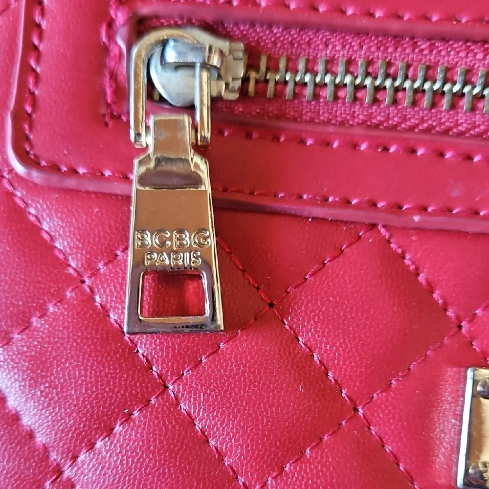 BCBG Paris Red Quilted Zip Around Continental Wallet - GUC